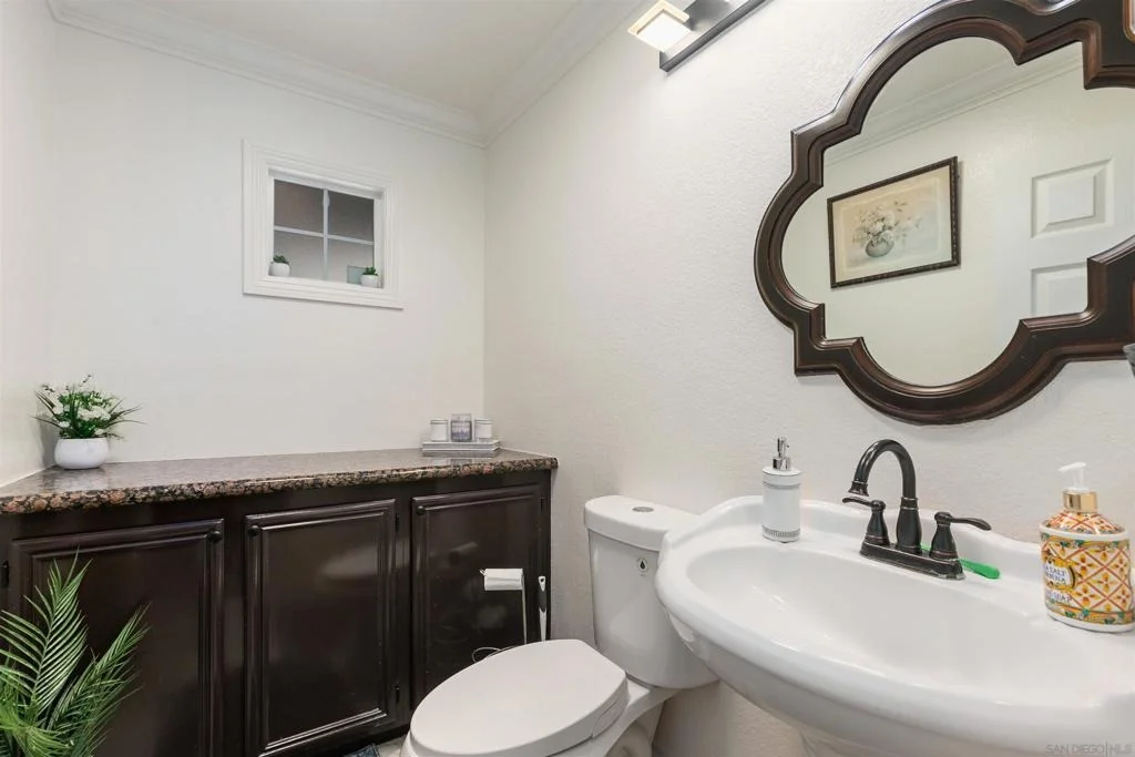 Photo of 10394 Valley Waters Dr