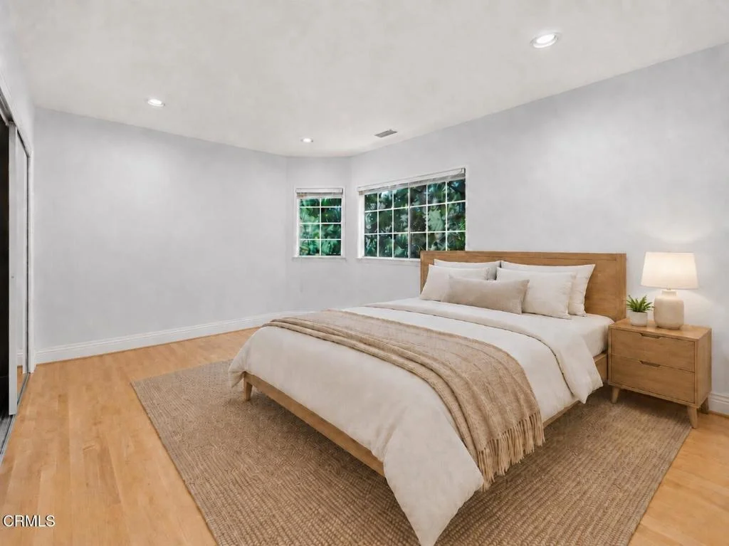 Photo of 405 Woodcliffe Road