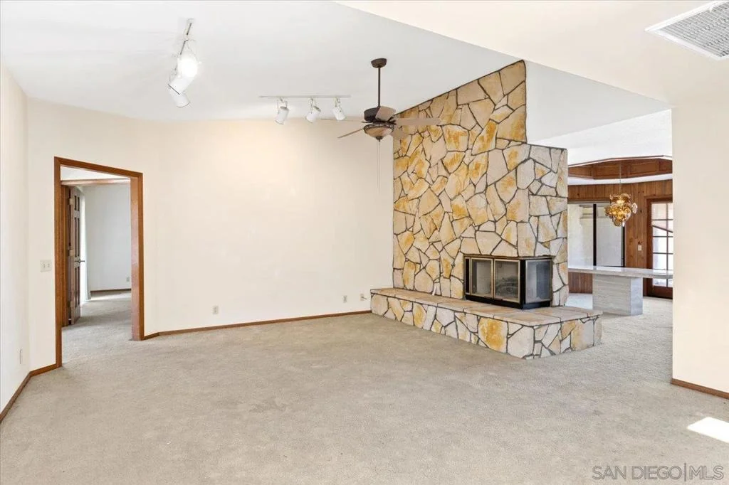 Photo of 17648 Valle Verde Rd