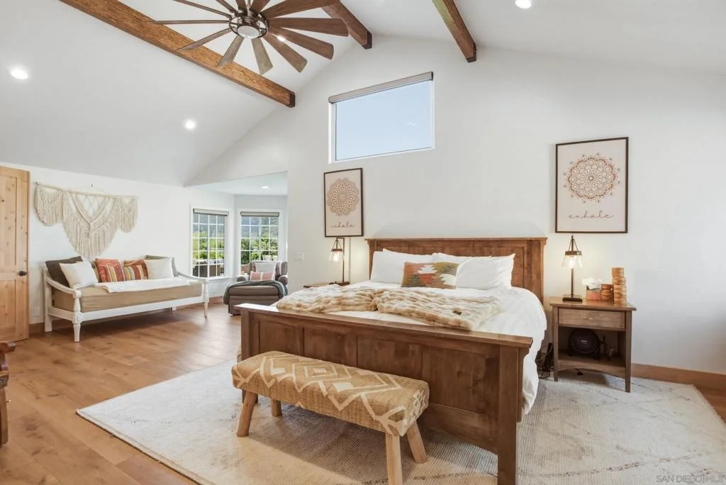 Photo of 24922 Terreno Drive