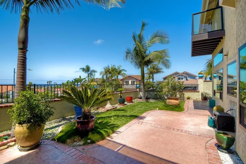 Photo of 1851 W Point Drive