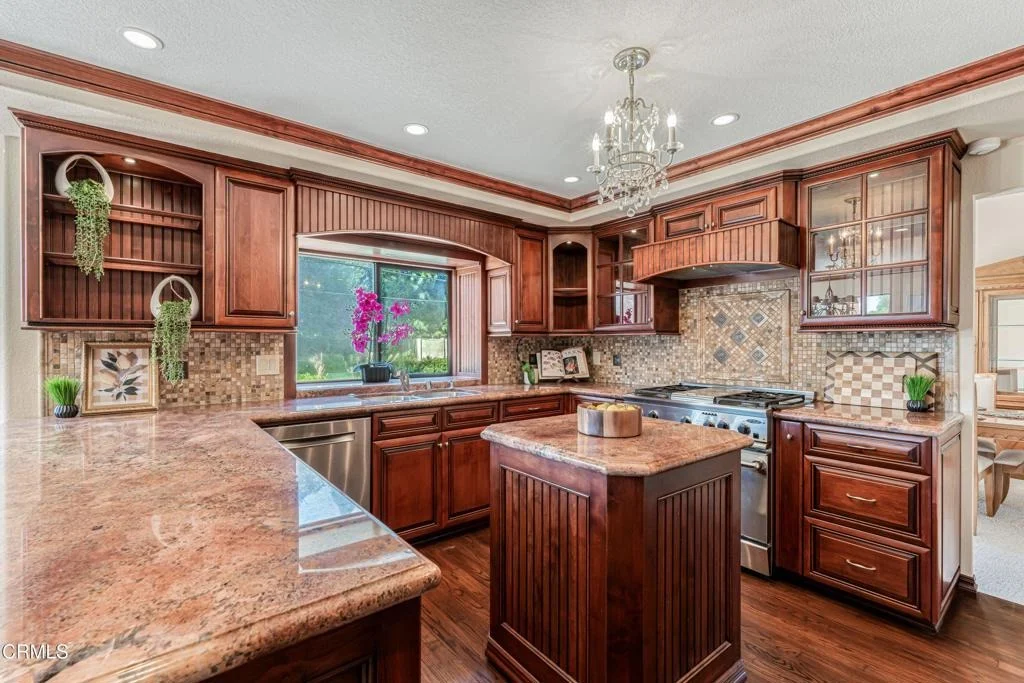 Photo of 39 Camino La Madera