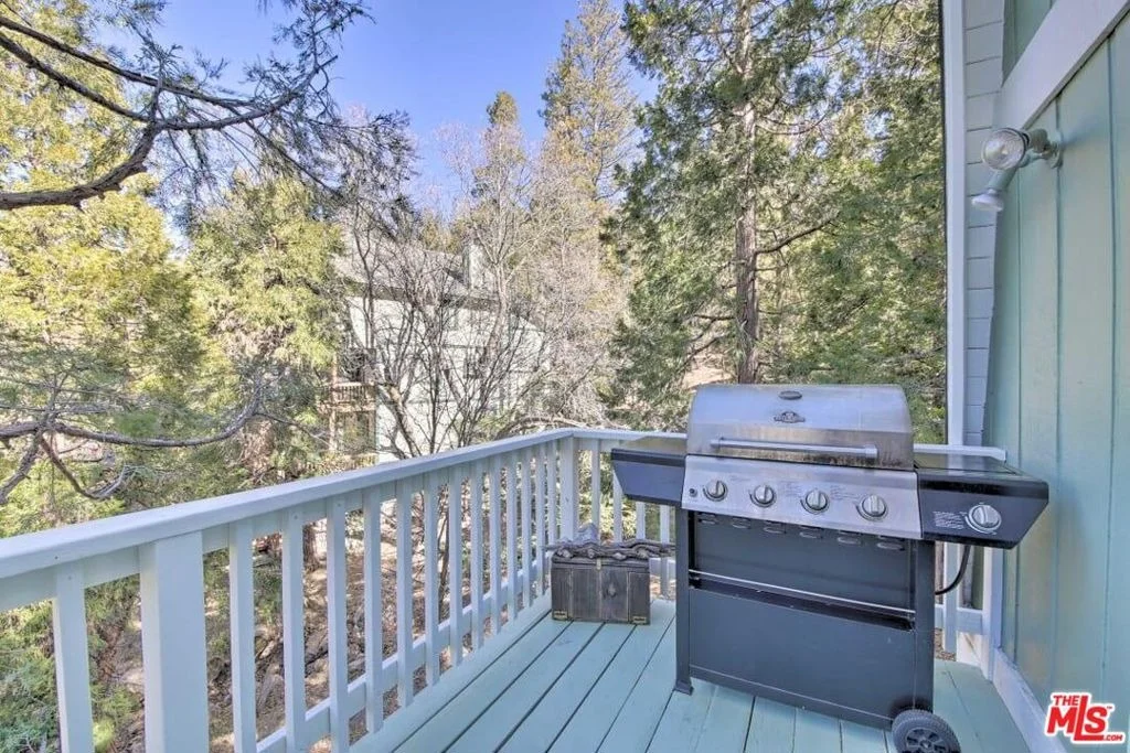 Photo of 888 Grass Valley Road