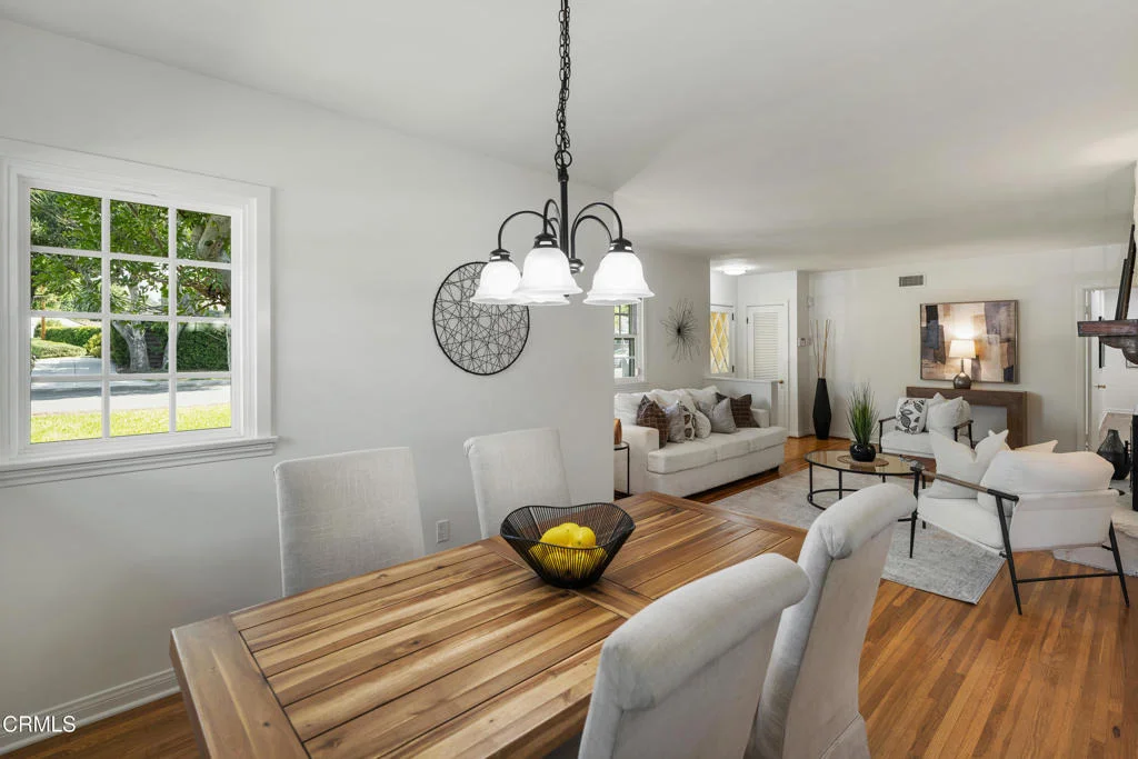 Photo of 8438 Beverly Drive