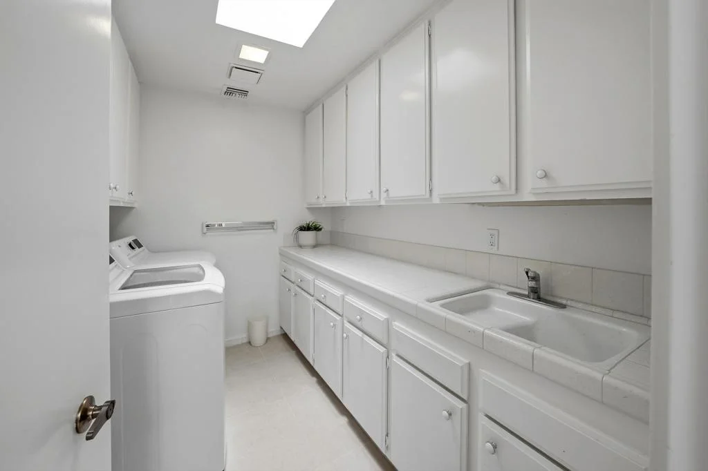 Photo of 42 Lafayette Drive