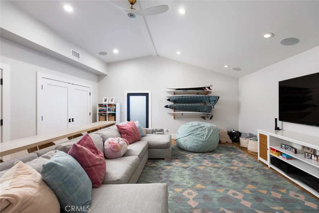 Photo of 14041 Windsor Place