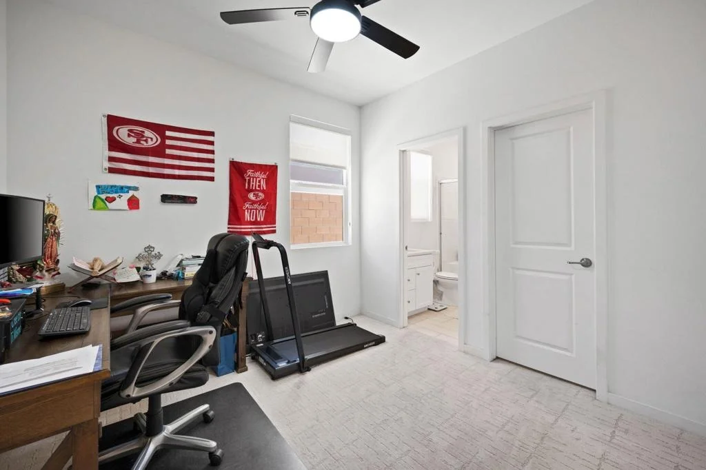 Photo of 40166 Vivaldi Court