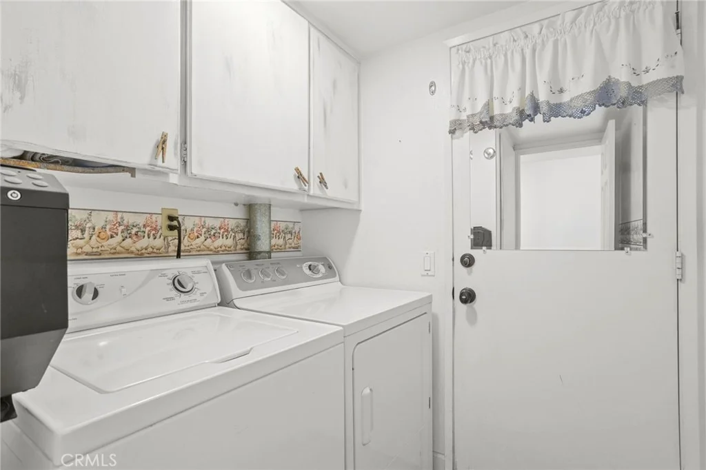 Photo of 1155 Bridgeport Rd