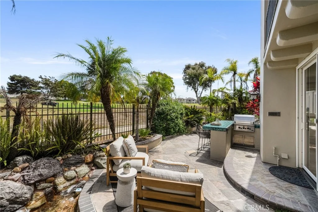 Photo of 6461 Morningside Drive