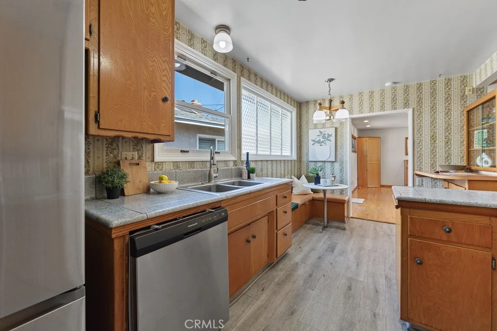 Photo of 868 Stevely