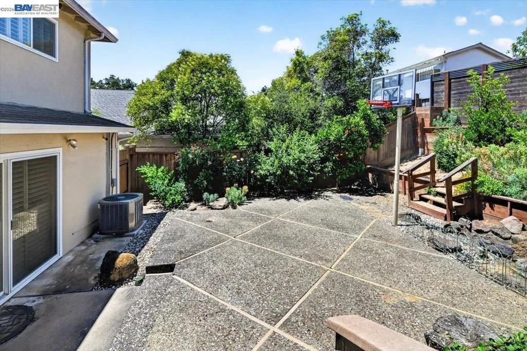 Photo of 4592 Edwards Ln