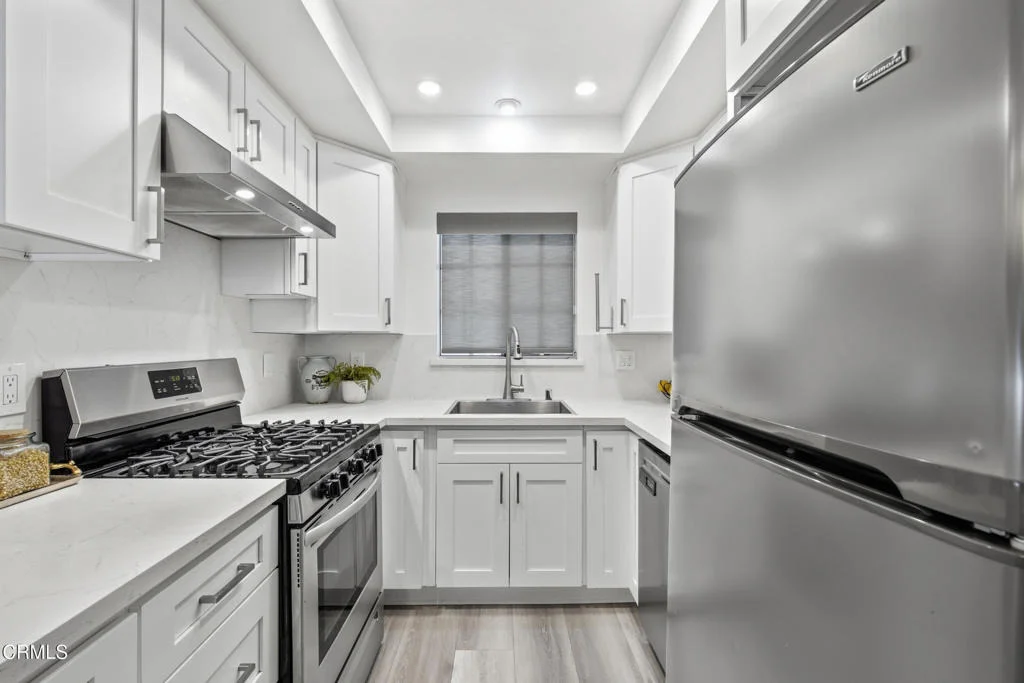 Photo of Unit 7 at 10274 Tujunga Canyon Boulevard