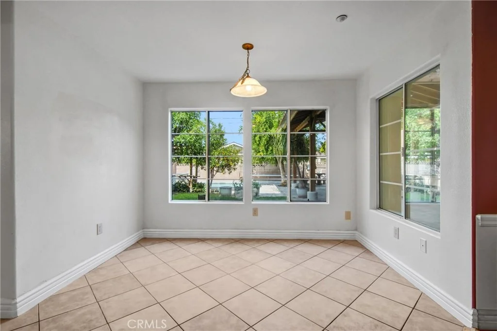 Photo of 2223 S 2nd Avenue