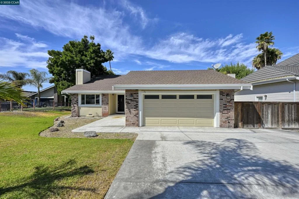 Photo of 51 Discovery Bay Blvd