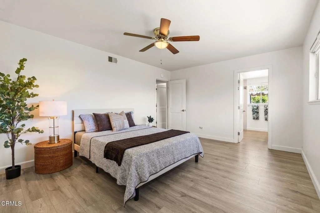Photo of 438 E View Drive