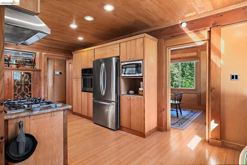 Photo of 6819 Pinehaven Rd