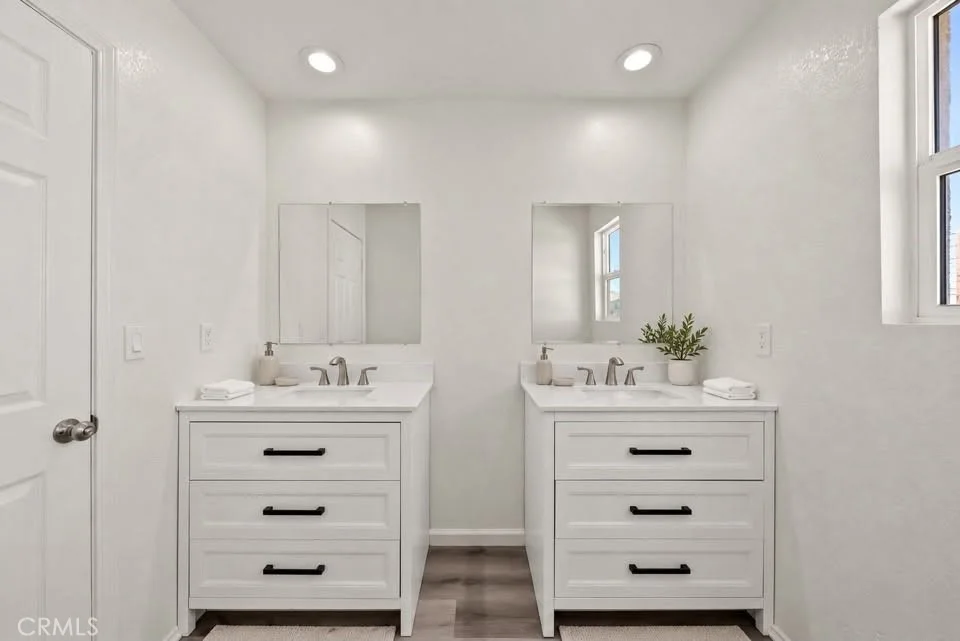 Photo of 6727 Miramar Lane