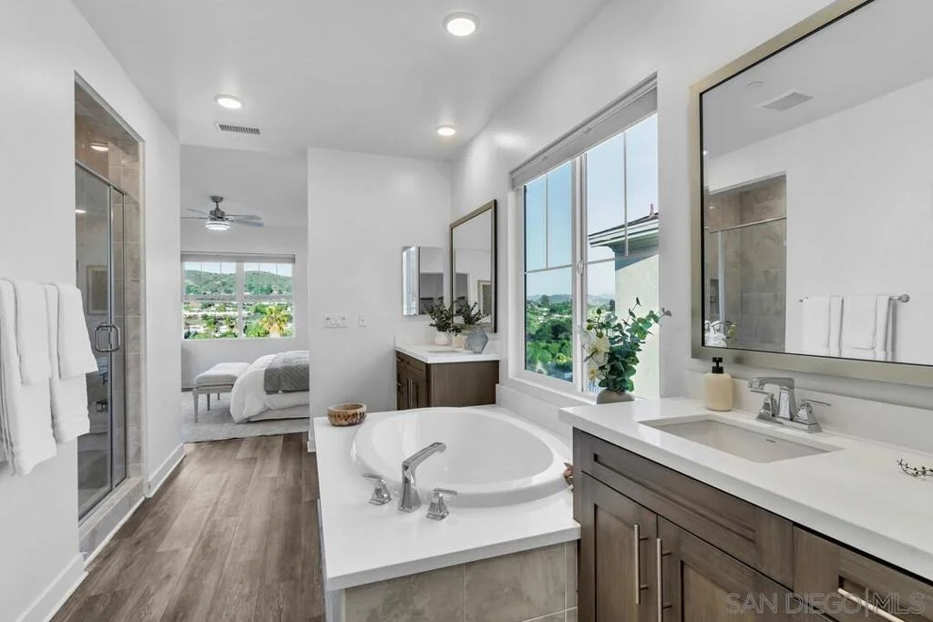 Photo of 8989 Trailridge Ave