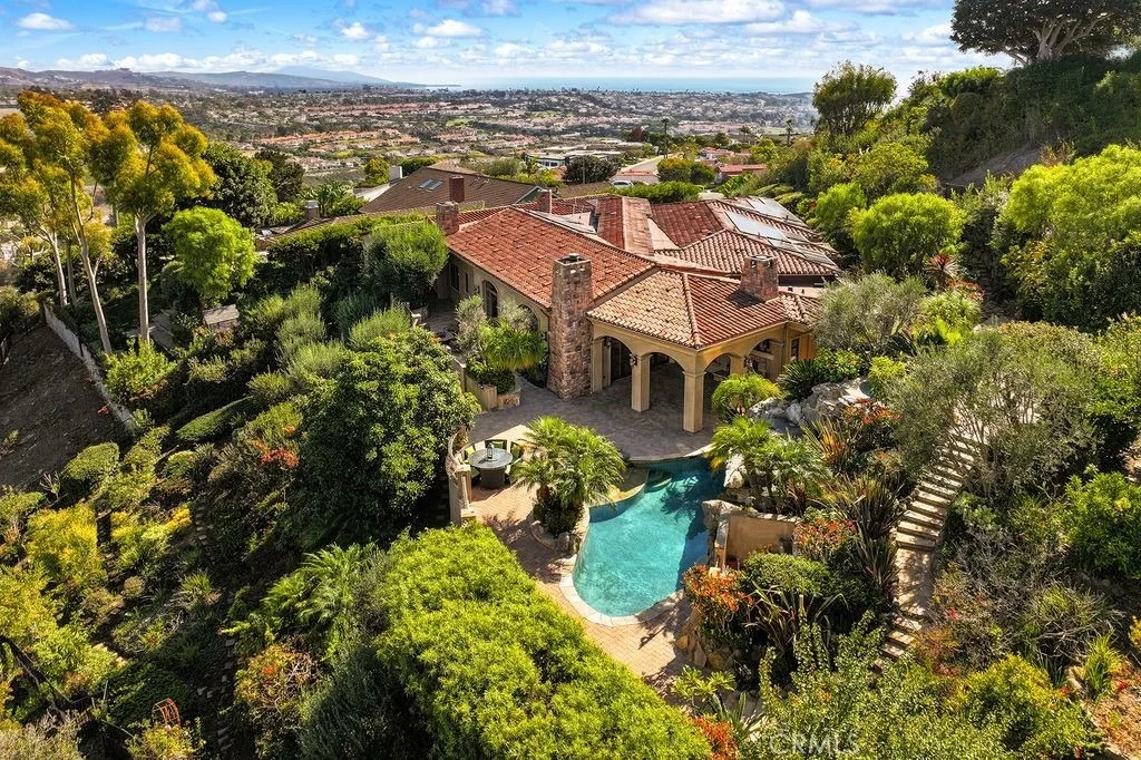 Photo of 32221 Azores Drive