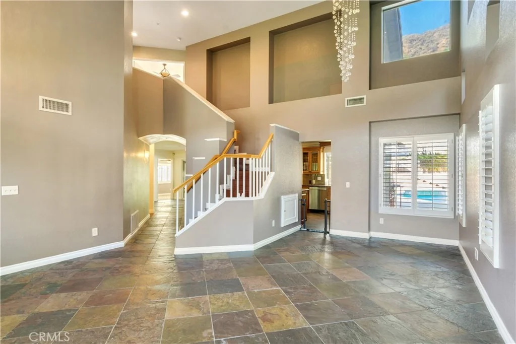 Photo of 28340 Pino