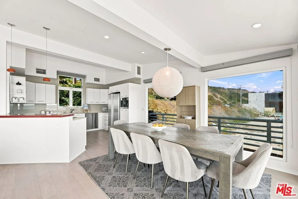Photo of 24742 Malibu Road