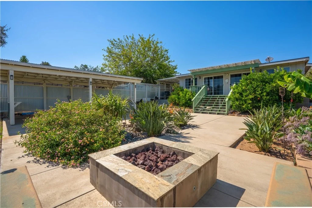 Photo of 1611 Hillcrest