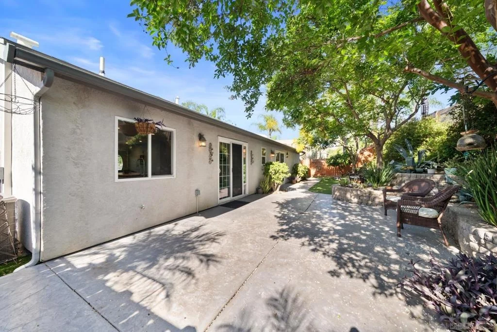 Photo of 9693 Follett Drive