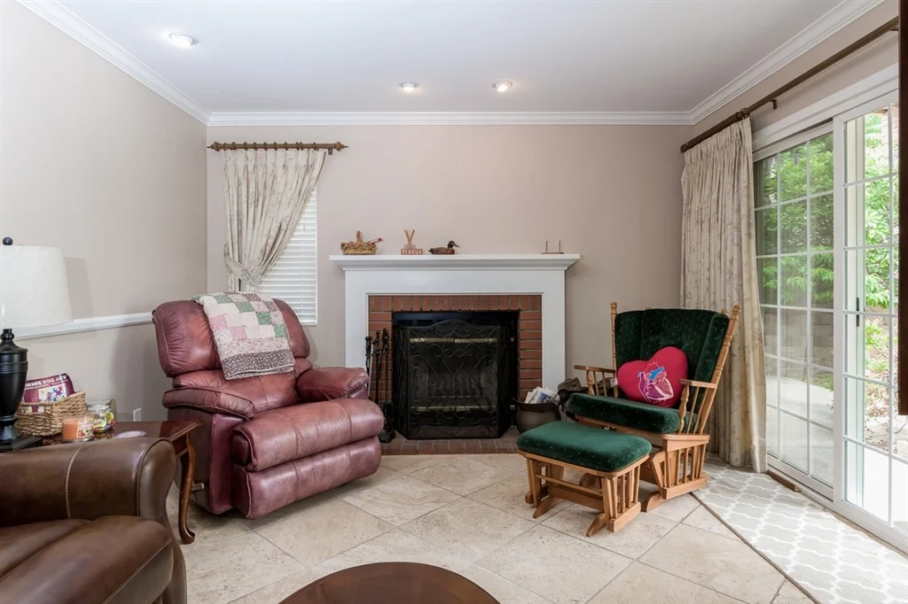 Photo of 8835 Ridgeton Ct