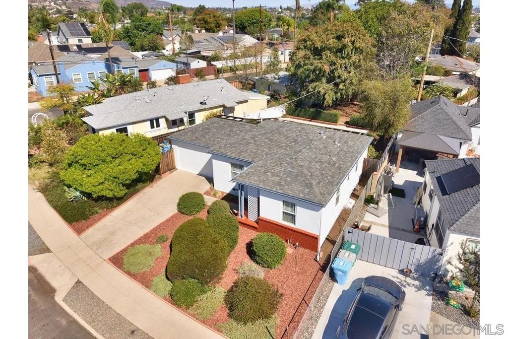 Photo of 4669 Valencia Dr