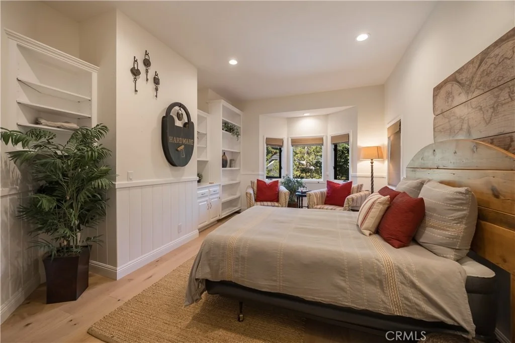 Photo of 27598 Meadow Bay