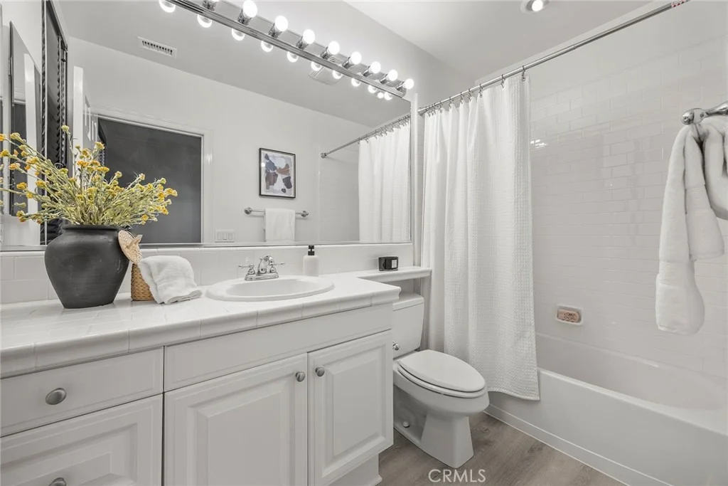 Photo of 436 Tangerine Place