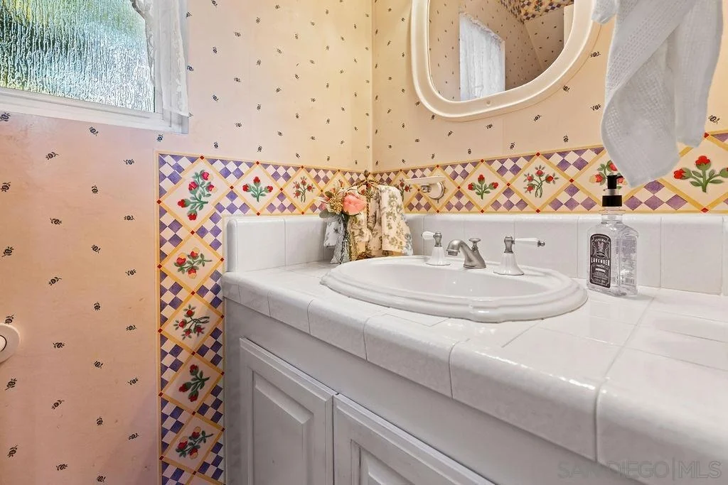 Photo of 720 Sky Mountain Lane