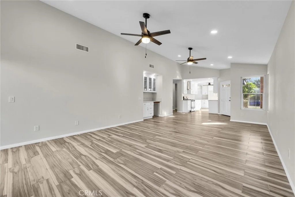 Photo of 3094 Oakview