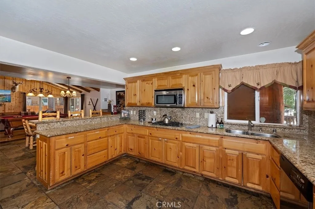 Photo of 41971 Tamarack