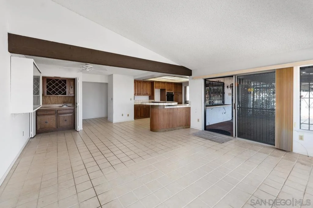 Photo of 1685 Calle De Cinco