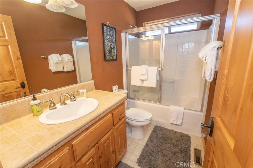 Photo of 301 Starlight