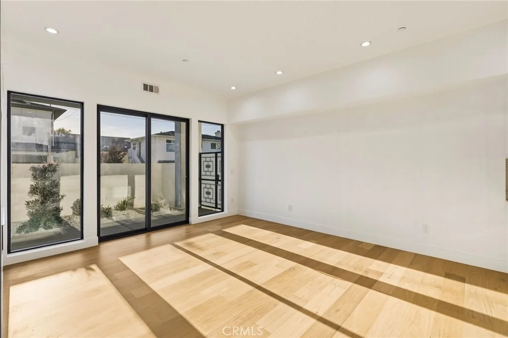 Photo of 2500 Phelan Lane