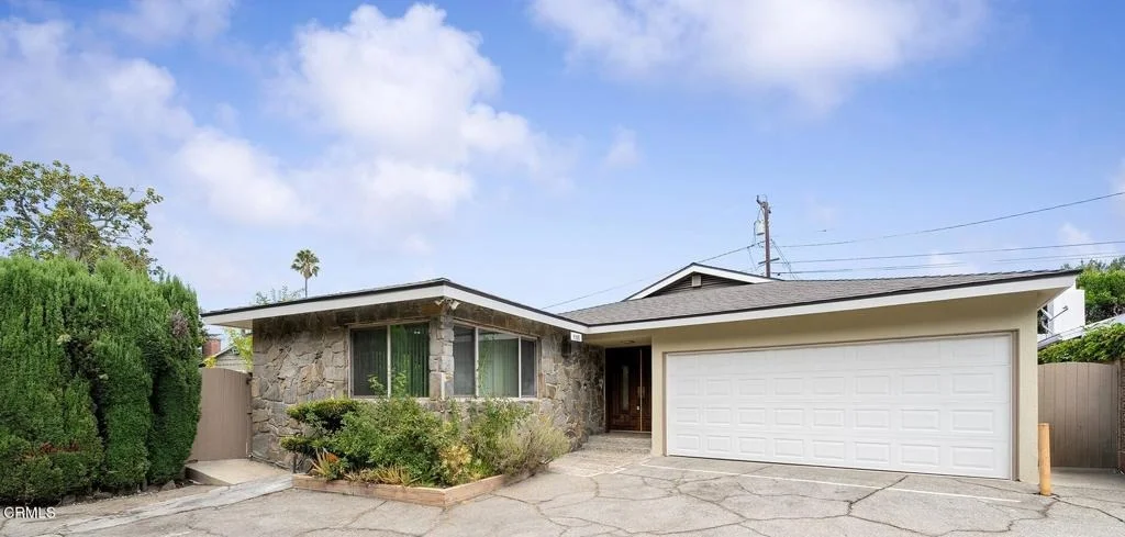 Photo of 1105 Alhambra Road
