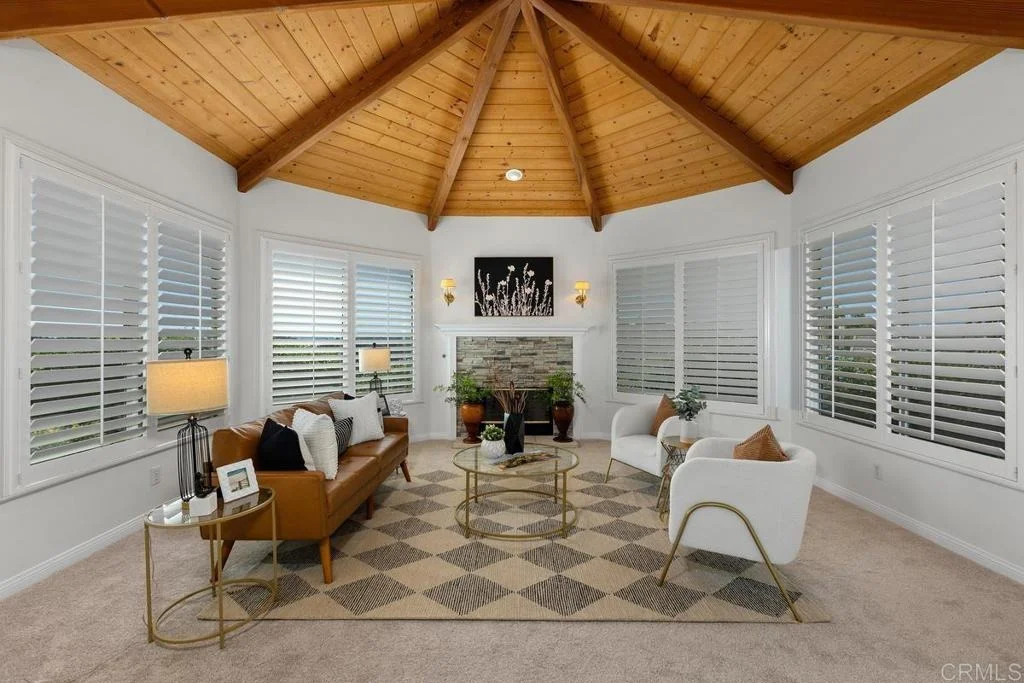Photo of 2286 Crest Hill Lane