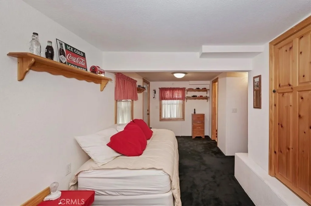 Photo of 39237 Cedar Dell