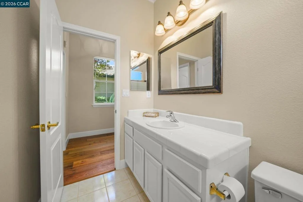 Photo of 110 Forest Hill Dr