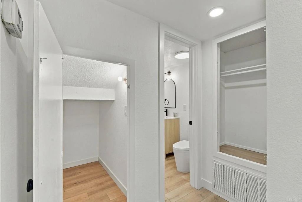 Photo of 5642 Boot Way