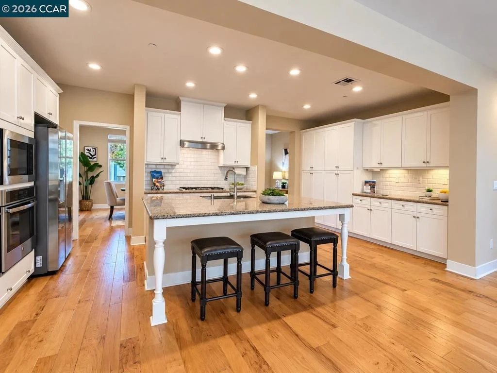 Photo of 1096 Gardenia Loop