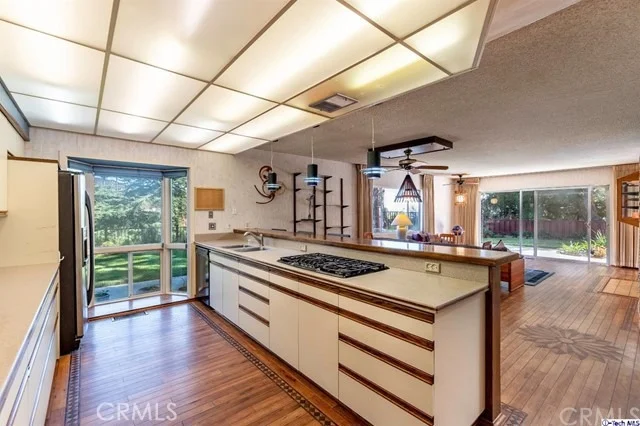 Photo of 2301 Chapman Road