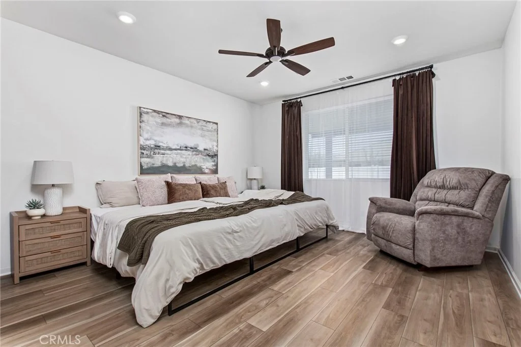 Photo of 31081 Skyview