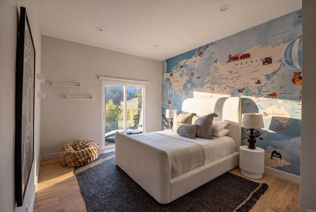Photo of 3866 Alta Mesa Drive