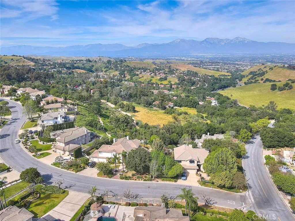 Photo of 16049 Pinnacle