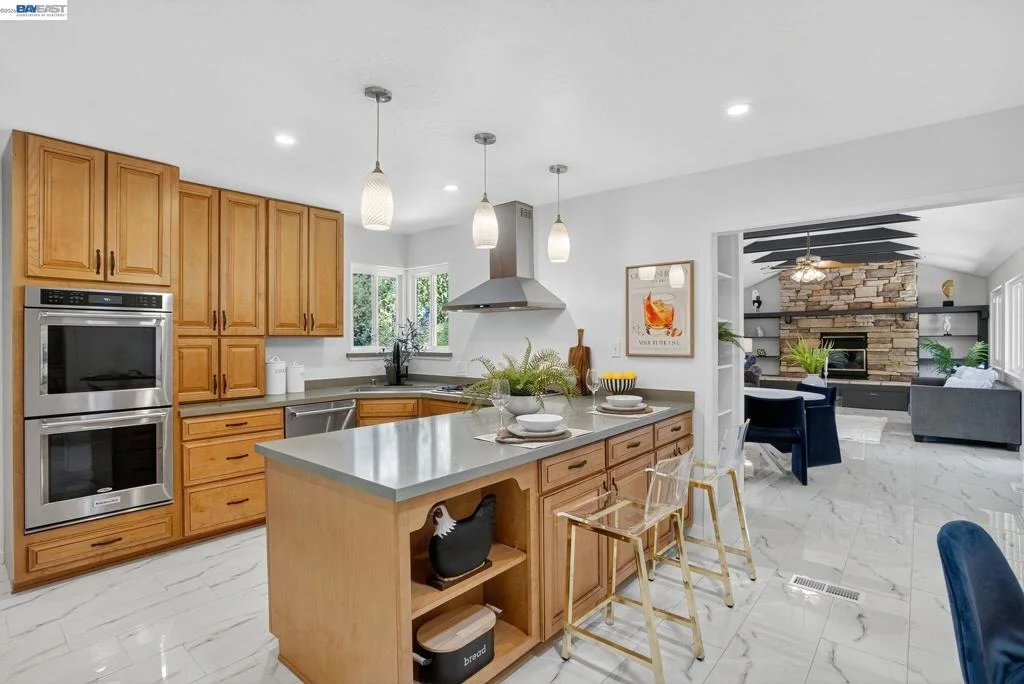 Photo of 350 Elysian Fields Dr