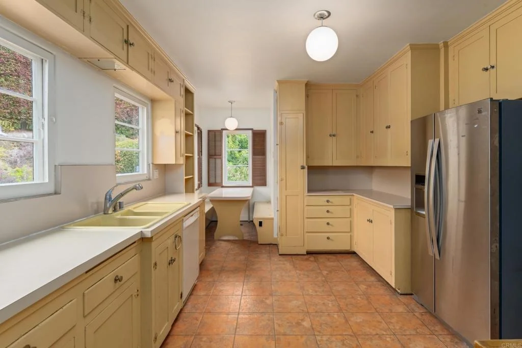 Photo of 1406 La Jolla Knoll