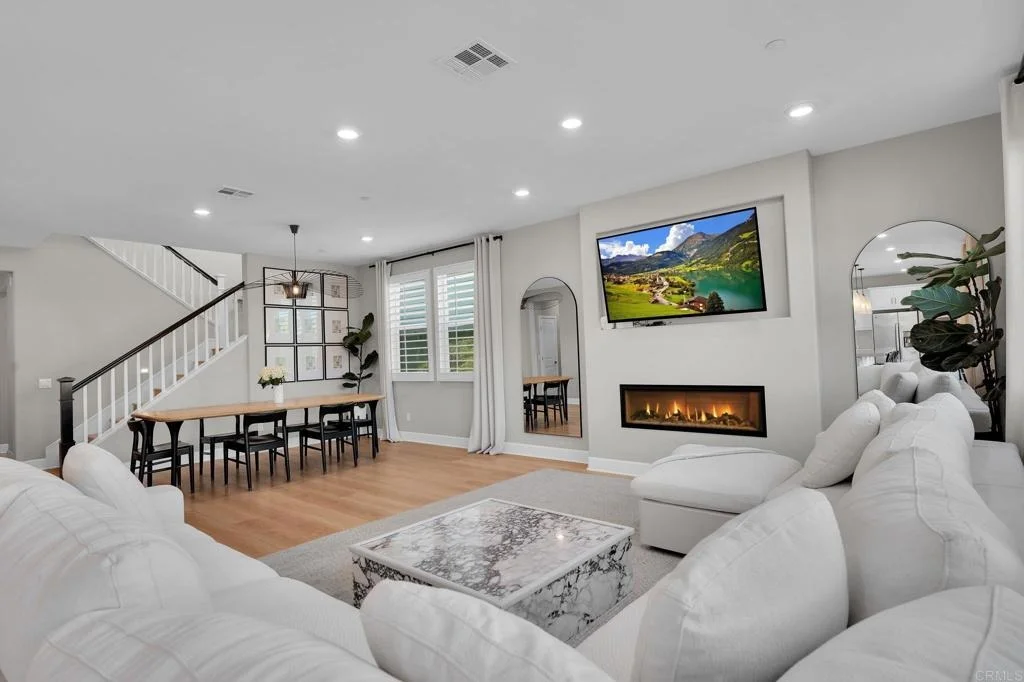 Photo of 916 Lindbergh Drive